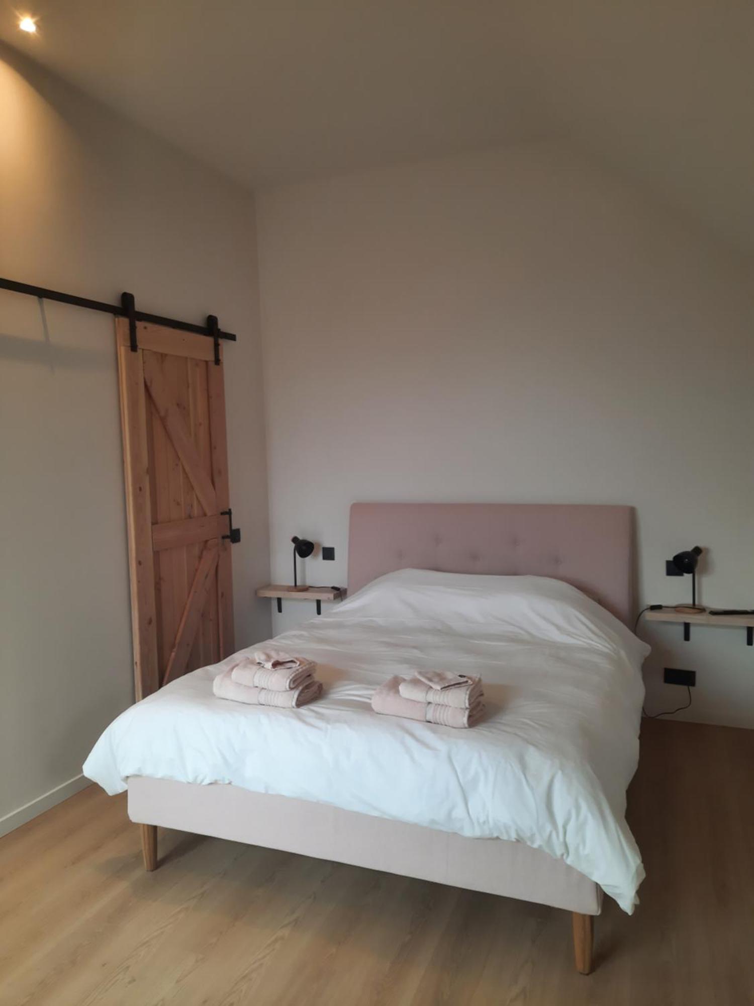 Komo Hill Stays - Guestroom Komo Cosy Kruisem Bagian luar foto